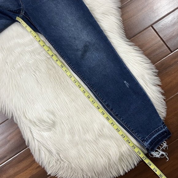 Spanx Women's Size Medium Distressed Medium Wash Ankle Skinny Jegging Jeans - Picture 6 of 10